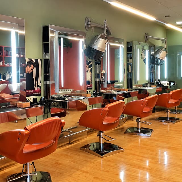 Servicios de peluquería en nuestro salón de Ames