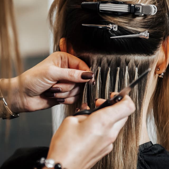  Contacta con Peluquería Luilly