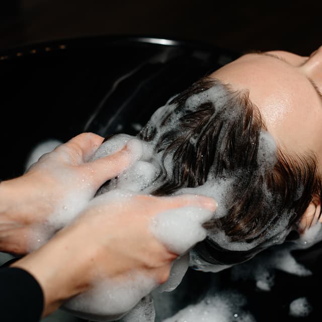  Tu peluquería de confianza en Bertamiráns
